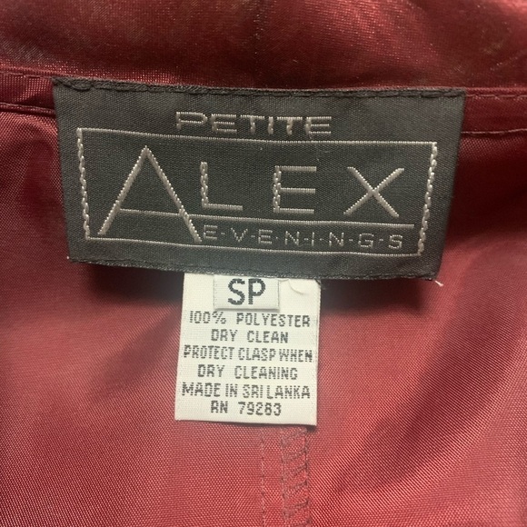 Alex Evenings burgundy taffeta jacket, size SP - Picture 2 of 6